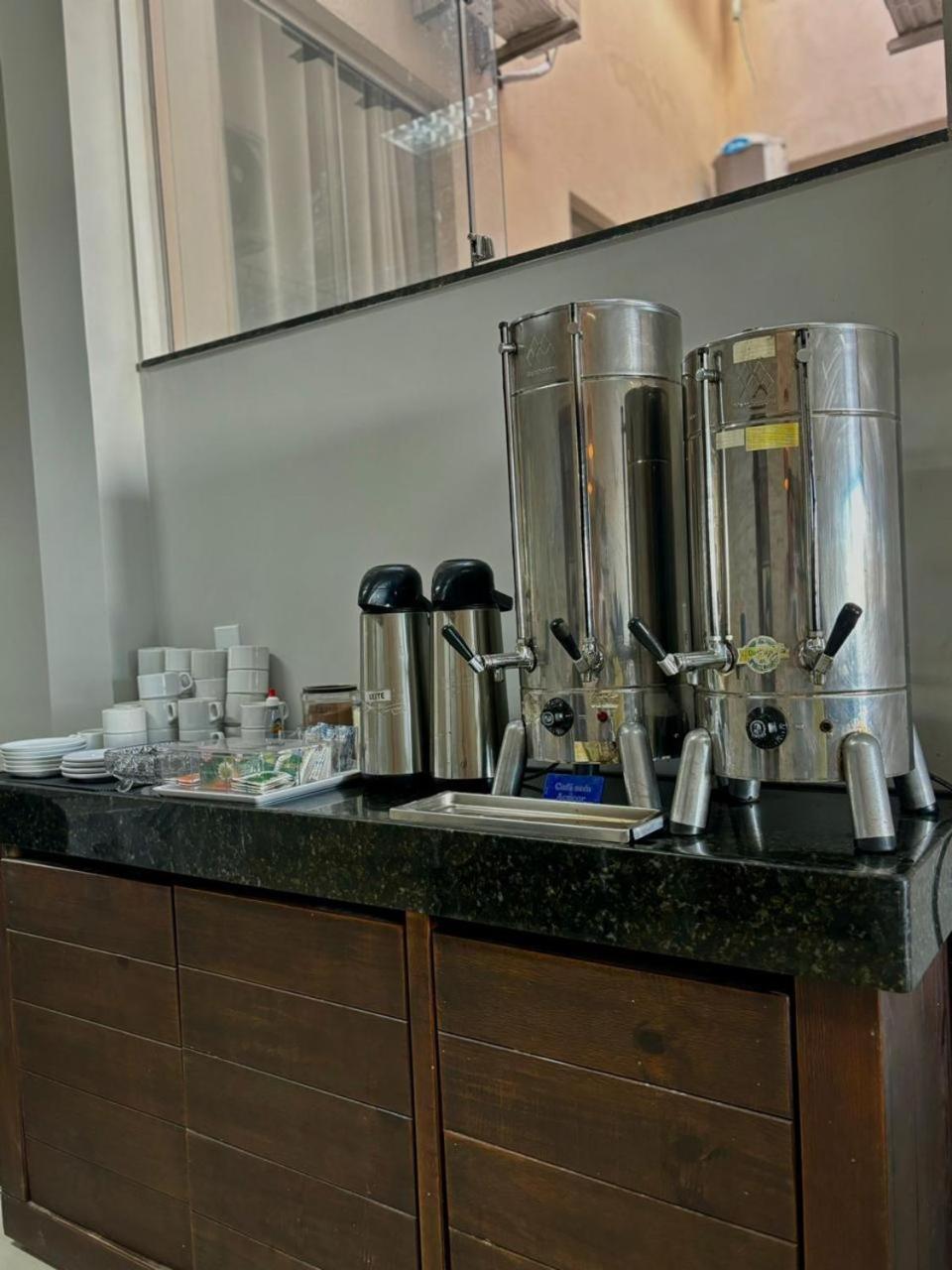 Hotel Skalla - Melhor Custo Beneficio 泰谢拉迪弗雷塔斯 外观 照片